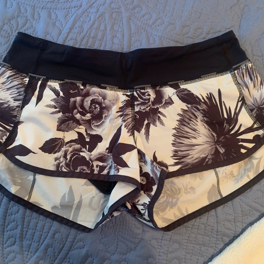 Lululemon Speed Short